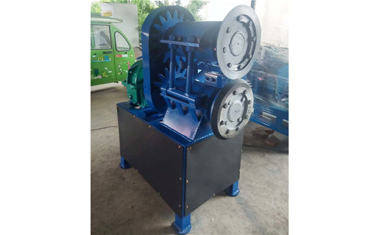 9 waste tire strip cutting machine (1).jpg